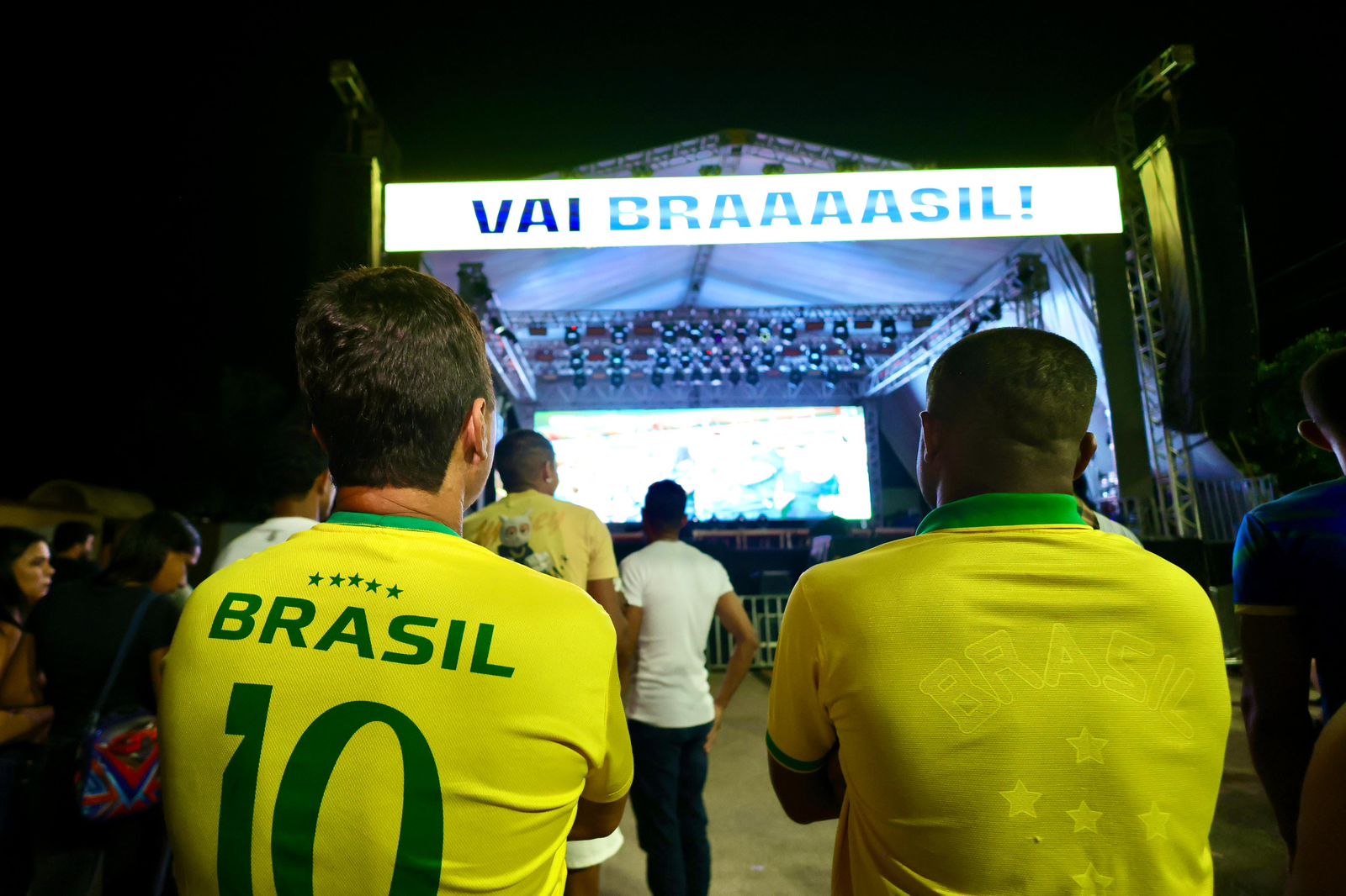 Arena da Copa é palco de mais uma noite de festa e torcida em Atalaia